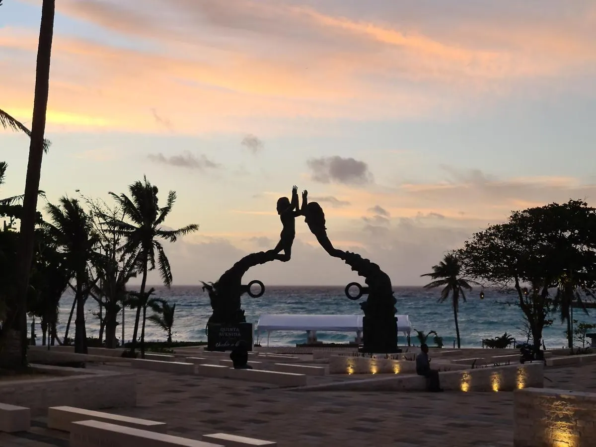 Ubicacion Inmejorable A Pasos De Playacar Beach Y 5Ta Av Apartment Playa del Carmen 0*,